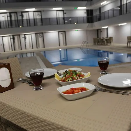 Ladik Hotel 3*
