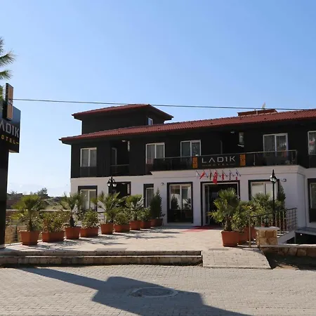 Hotel Ladik 3*